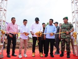 Gubernur Kepri Resmikan Jalan Menuju Kelenteng Sun Te Kong di Senggarang