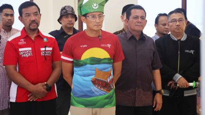 Menparekraf Sandiaga Uno Didampingi Gubernur Ansar Tinjau Lokasi Pembangunan SKI di Tanjungpinang