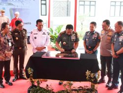 Panglima TNI Didampingi Gubernur Kepri Resmikan Flat Susun Kogabwilhan I