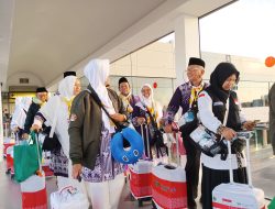 CJH Kloter 1 Embarkasi Batam Berangkat Dari Bandara Internasional Hang Nadim Batam