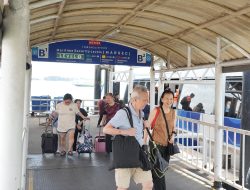 Terminal Ferry Internasional Batam Center Layani 23 Ribu Penumpang Pasca Pengelolaan oleh PT MNB