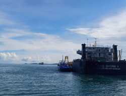 KKP Hentikan 2 Operasional Kapal Isap Pasir Bendera Singapura di Perairan Batam