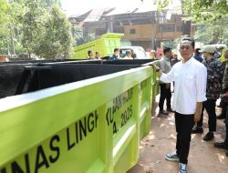 Wako Batam Serahkan Bin Container Tegaskan Komitmen Tangani Sampah di Batam