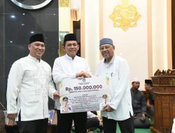 Safari Ramadhan Bersama: Gubernur Ansar Ajak Maknai Puasa dengan Perbanyak Ibadah