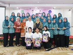 Pelatihan dan Sertifikasi Tata Rias Pengantin, Erlita Amsakar Beri Motivasi Peserta