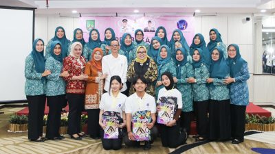 Pelatihan dan Sertifikasi Tata Rias Pengantin, Erlita Amsakar Beri Motivasi Peserta