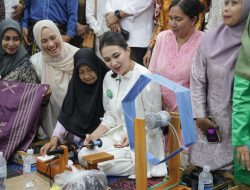Ansar Perkenalkan Budaya Melayu dan Produk UMKM Kepri ke Tiga Gubernur