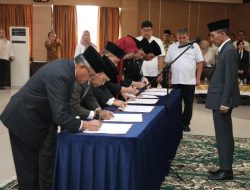 Walikota Batam Amsakar Lantik 7 Pejabat Eselon II di Pemko Batam