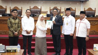 Pemko Batam Usulkan Ranperda Administrasi Kependudukan