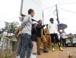 Wakil Wali Kota Batam Tinjau Langsung Lokasi Longsor di Bengkong
