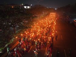 Pawai Obor Taptu Warnai Rangkaian HUT RI Le-80 Tingkat Kota Batam
