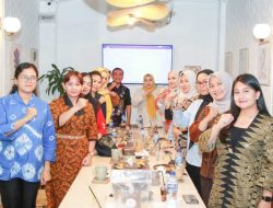 Erlita Amsakar Ajak Istri Forkopimda Sukseskan Batam Batik Fashion Week 2025