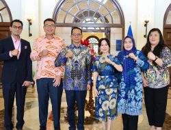 Amsakar Achmad dan Li Claudia Chandra Perkuat Hubungan dengan Singapura