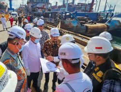 Wagub Nyanyang Tinjau Kebakaran Kapal Federal II PT ASL Shipyard Tanjunguncang