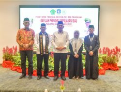 Gubernur Ansar Lepas Kafilah STQH Kepri: TC Jadi Modal Penting Raih Prestasi di Kendari