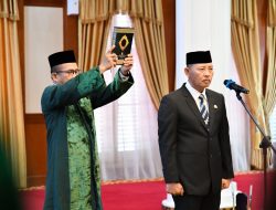 Adi Prihantara Dilantik sebagai Pejabat Fungsional Ahli Utama Sekaligus Plh Sekda Kepri