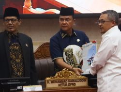 Ranperda Inisiatif Tentang Penyelenggaraan Fasum-Fasos Disampaikan