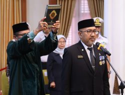Luki Zaiman Prawira Dilantik Sebagai Penjabat Sekretaris Daerah Provinsi Kepri