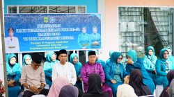 Peringati HKG PKK ke-54, TP PKK Lingga Salurkan Ratusan Paket Sembako untuk Masyarakat