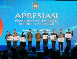 Pemprov Kepulauan Riau Raih Penghargaan Terbaik 1 Penanggulangan Kemiskinan dan Stunting tingkat Nasional