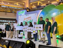 Pegadaian Gelar Ramadan Bareng Tring! dan Serahkan Hadiah Badai Emas di Pekanbaru