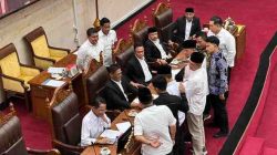 DPRD Kota Batam Gelar Rapat Paripurna, Seluruh Fraksi Setujui Pembahasan Perubahan Ranperda Persampahan