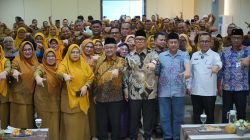 Menteri Pendidikan Serahkan Bantuan Revitalisasi Sekolah di Batam