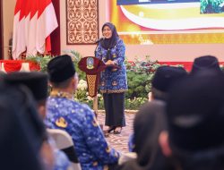 Sekdaprov Misni Lantik 79 PNS dan 105 Pejabat Fungsional