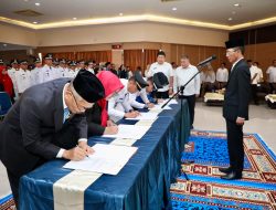 Pelantikan Pejabat Pemko Batam, Amsakar Tekankan Integritas dan Kinerja Melayani