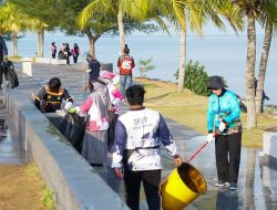 Sekda Misni Pimpin Gotong Royong di Kawasan Gurindam XII