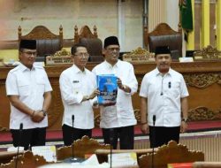 DPRD Kota Batam Gelar Paripurna, Wali Kota Amsakar Sampaikan RAPBD 2027 Rp4,86 Triliun