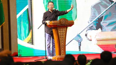 Amsakar Kobarkan Semangat 1.600 Mahasiswa Baru UIS, Dorong Generasi Unggul Berdaya Saing Global